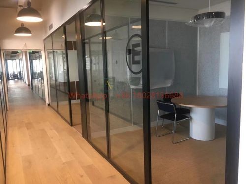 最新の企業 ソリューションについて 柔軟 な 空間 ソリューション: 簡単に 配置 を 変える