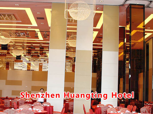 良い価格 6061-T6 Profiles and Q235 Steel Frame Exhibition Partition Walls with 304 Stainless Steel Rollers オンライン