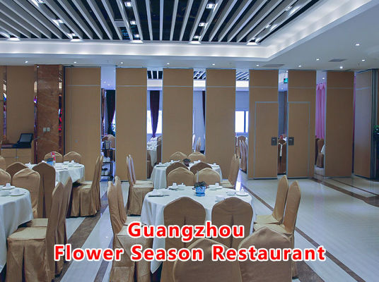 良い価格 Tempered Glass Office Partition Wall with Sound Insulation and Easy Installation for Modern Offices オンライン