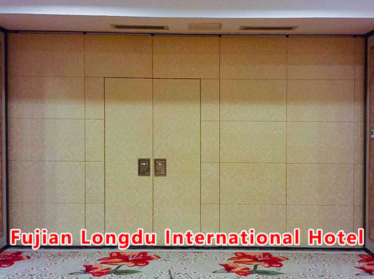 良い価格 Operable Partition Wall System with STC Rating 42-56dB and 6061-T6 Aluminum Frame Featuring 304 Stainless Steel Roller オンライン