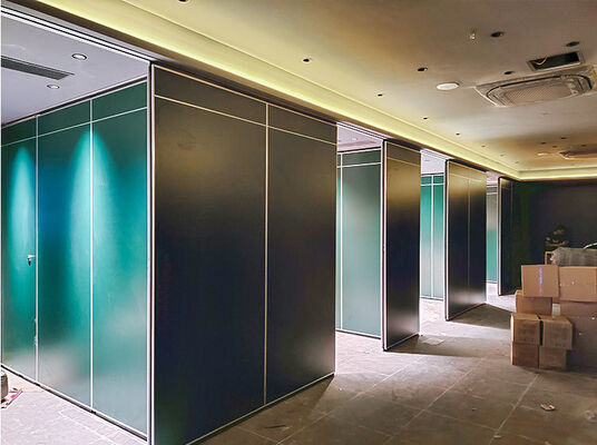 良い価格 Customized Movable Soundproof Partition with Fabric Finish and 6061-T6 Profiles オンライン