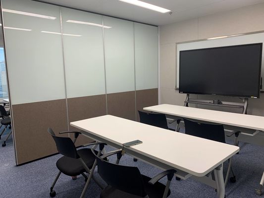 カスタマイズされた操作可能な隔壁システム /会議室のためのアコースティック折りたたみ隔壁