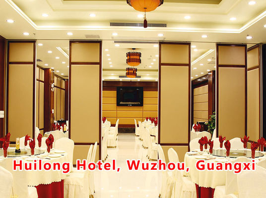 良い価格 Commercial Movable Partition Wall with 6061-T6 Profile and Q235 Steel Frame for Eco-Friendly Space Division オンライン