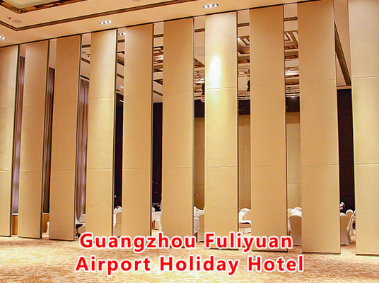 品質 Gansu Yinchuan International Cultural Exchange Center | Aluminum Frame Movable Partition Wall with High Pressure Laminate Board and Dupont POM Rollers for Top and Bottom Jack Lifting 工場