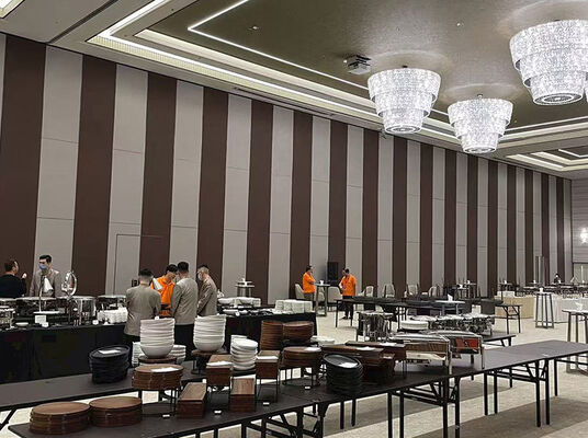 良い価格 Customizable Dimensions Sound Proof Partitions with 6061-T6 Profiles and Q235 Steel Frame for Superior Sound Insulation オンライン